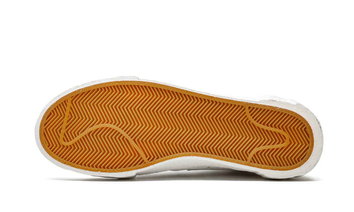 Blazer Mid "Sacai - Triple White" BV0072 100