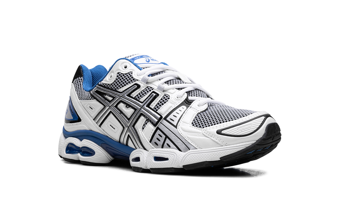 Gel-Nimbus 9 "White Lake Drive" 1201A424 101