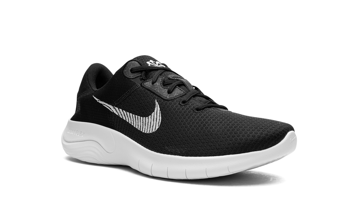Flex Experience Run 11 "Black/White" DD9284 001