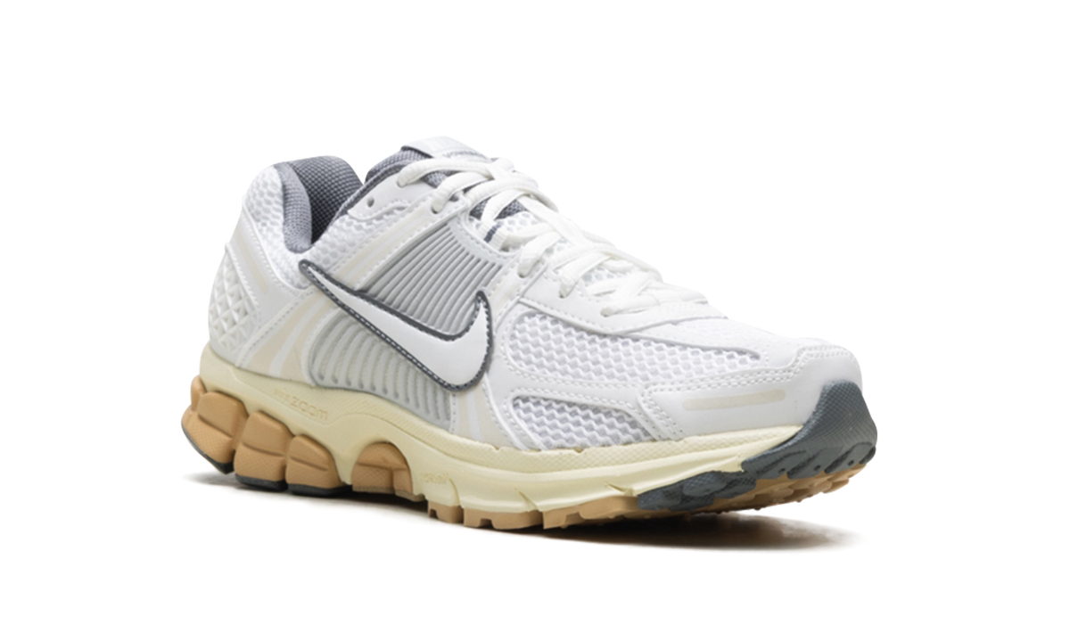 Zoom Vomero 5 WMNS "Summit White Pure Platinum" FJ2028 101