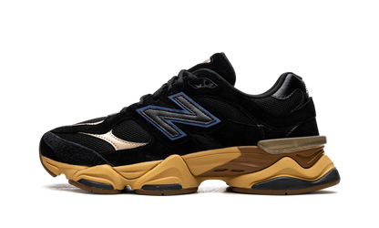 9060 "Black Royal Gum" U9060RE