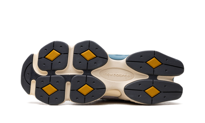 9060 "Taro" U9060SRA