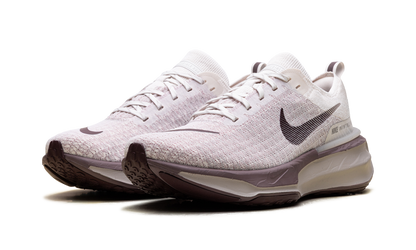 ZoomX Invincible Run 3 "Phantom Burgundy Crush" DR2615 010