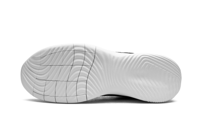 Flex Experience Run 11 "Black/White" DD9284 001