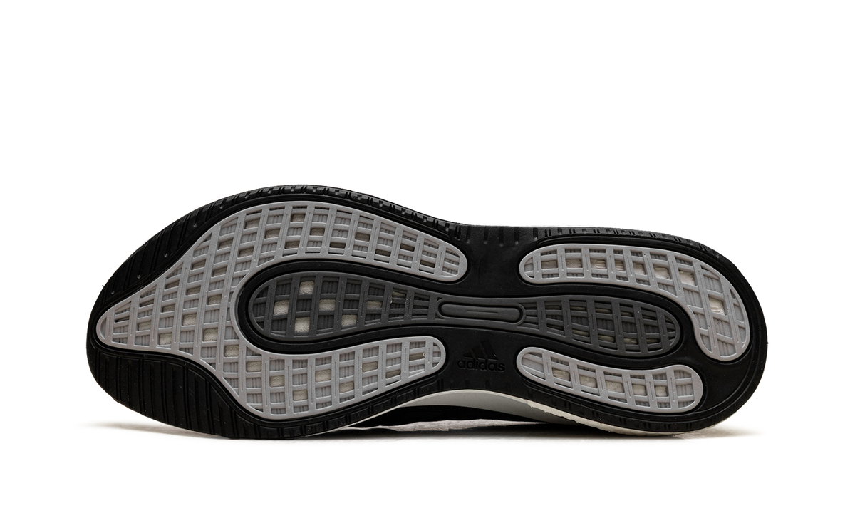 Supernova "Black Silver Metallic" EG5401