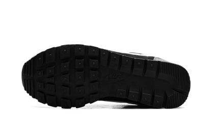 Air pegasus 83 PRM "Black Cool Grey" DN1790 001
