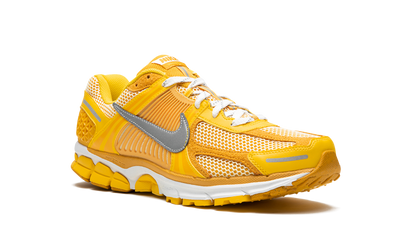 Zoom Vomero 5 "Varsity Maize" FJ4453 765