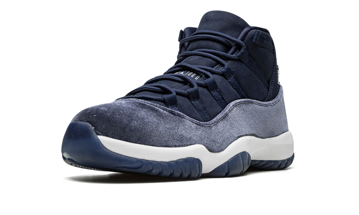 AIR JORDAN 11 VELVET WMNS "Midnight Navy" AR0715 441