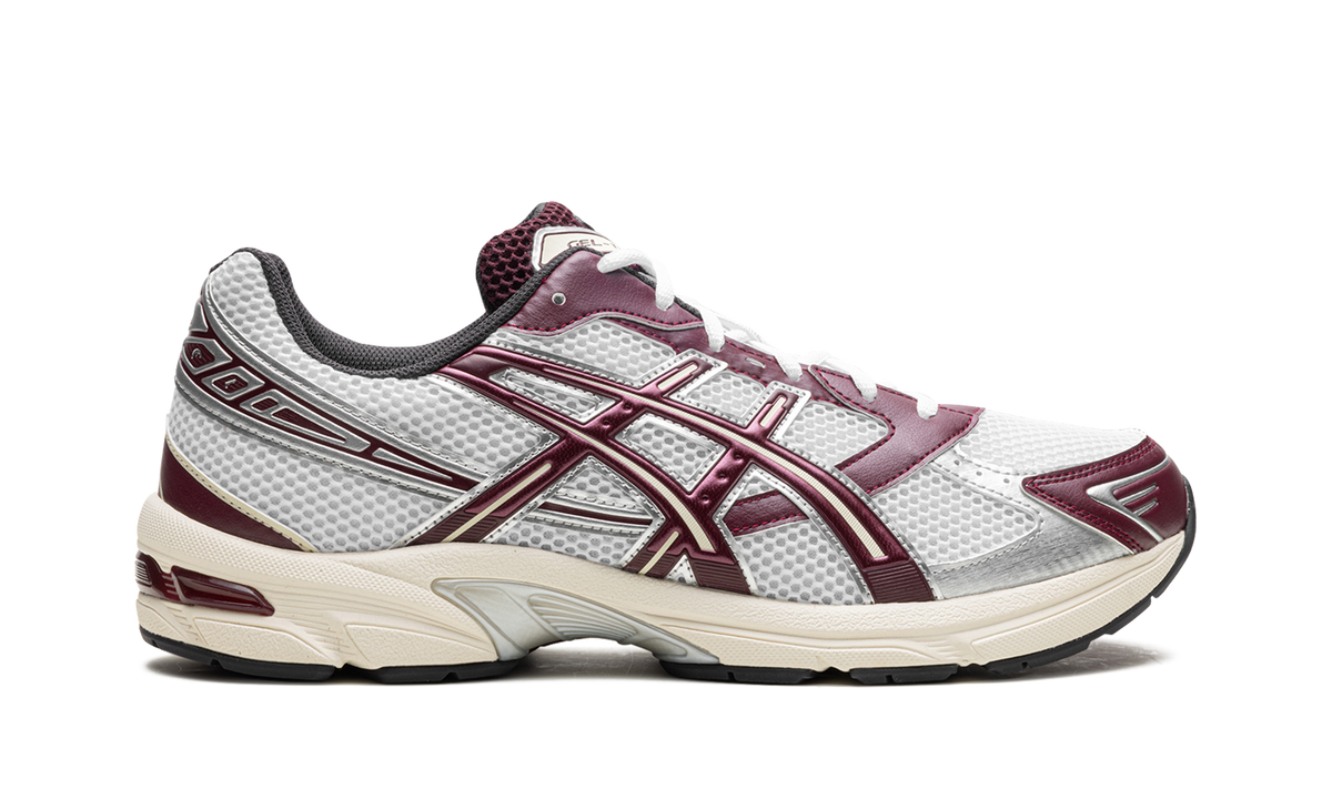 Gel-1130 "Maroon Banner" 1203A685 100