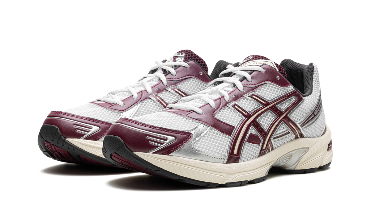 Gel-1130 "Maroon Banner" 1203A685 100