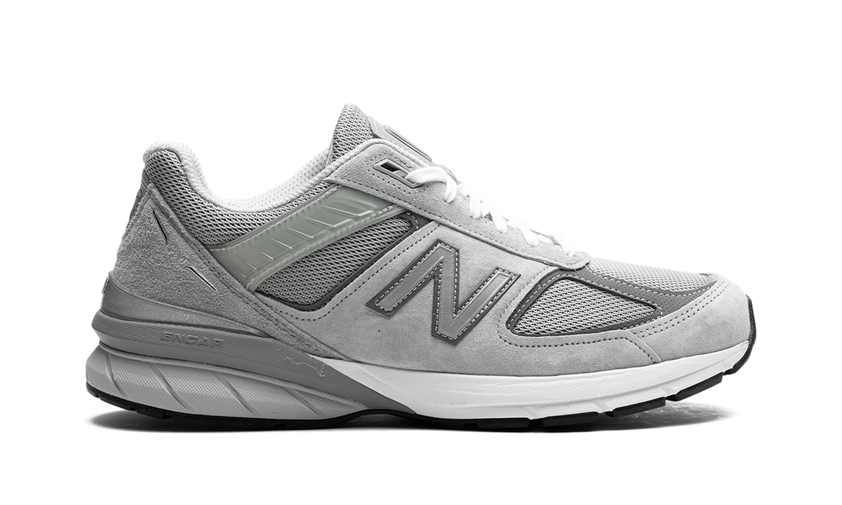 990 V5 "Grey" M990GL52E