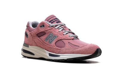 991v2 "Made in UK - Brandied Apricot" U991PK2