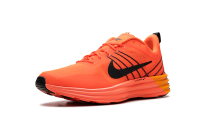 Lunar Roam "Hyper Crimson" HJ9145 809