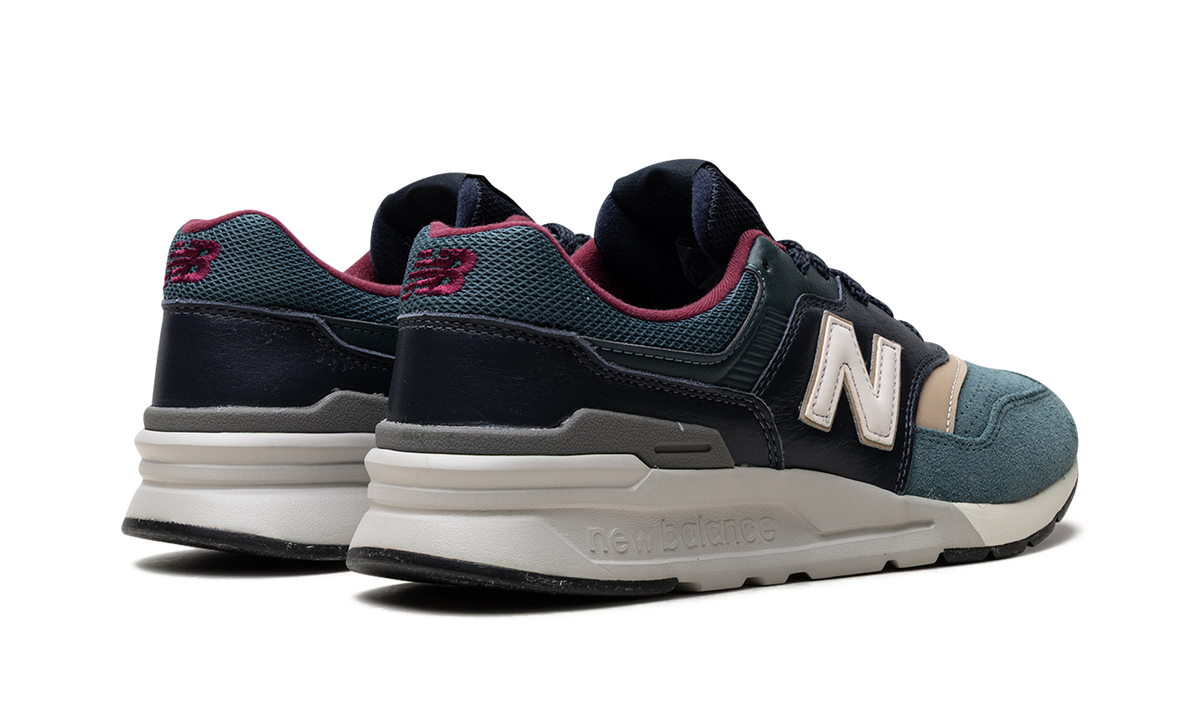 997 "Navy Teal" CM997HWC