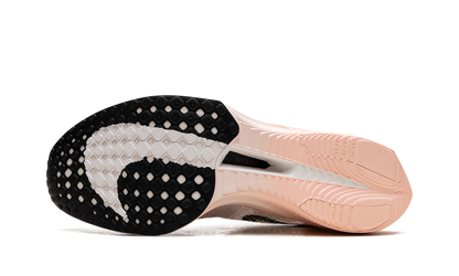 ZoomX Invincible Run 3 "Sail Guava Ice" DV4129 103