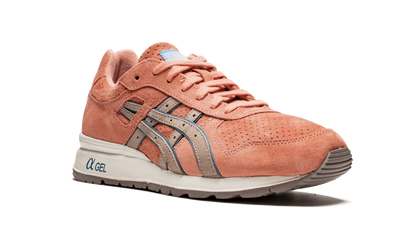 GT 2 "Ronnie Fieg - Rose Gold" H10HK 3494