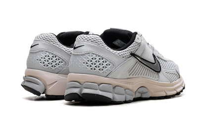 Zoom Vomero 5 WMNS "Pure Platinum" FN6742 002