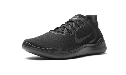 Free RN 2018 "Triple Black" 942836 002