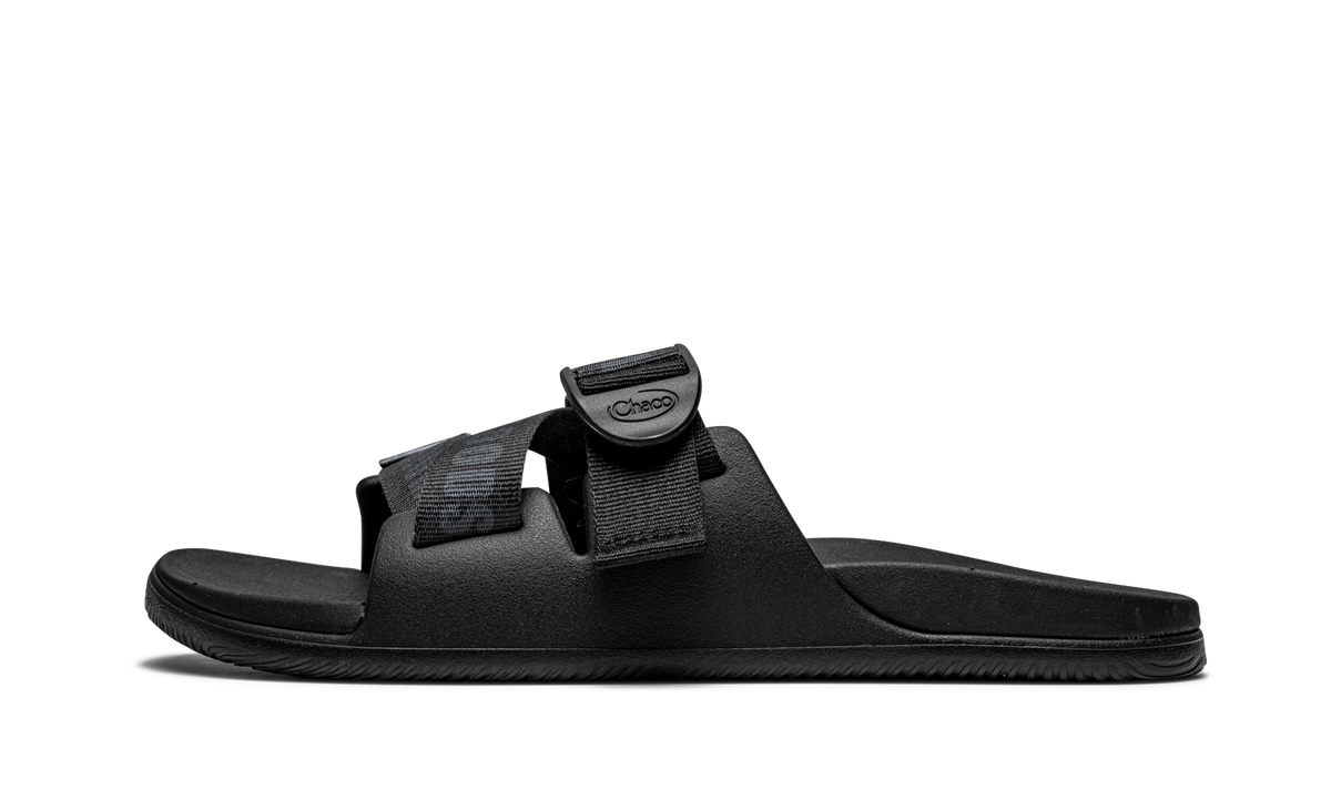 Men's Chillos Slide "Stadium Goods x Chaco - Blackout" JCH199787