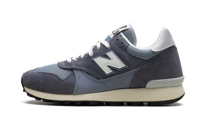 475 "Steel Arctic Grey" M475VTH