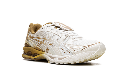 GEL-Kayano 14 "The Museum Visitor - Cream" 1203A528 100
