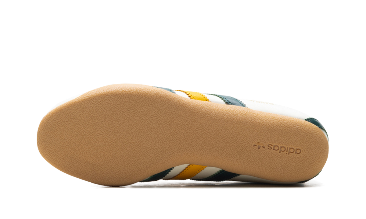 Tokyo Wmns "Cream White / Collegiate Green" JQ0586