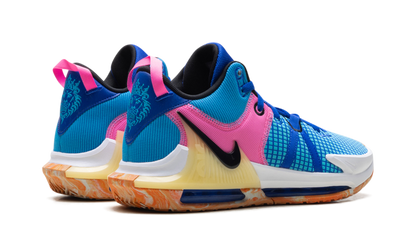 LeBron Witness 7 "Hyper Royal" DM1123 400