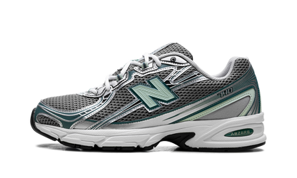 740v2 "Silver Metallic New Spruce" U740NC2
