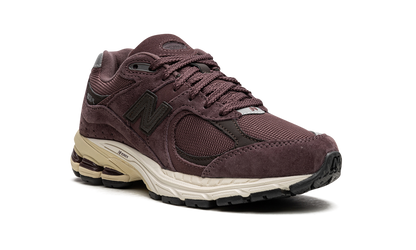2002R "Dark Grape" M2002RCD