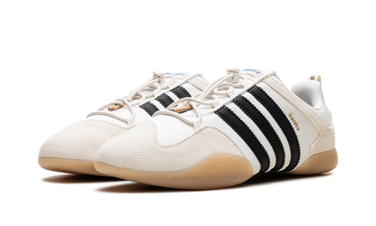 Ballerina "Bad Bunny - Off White" JQ9229
