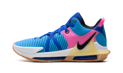 LeBron Witness 7 "Hyper Royal" DM1123 400