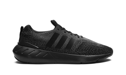 Swift Run 22 "Blackout" GZ3500