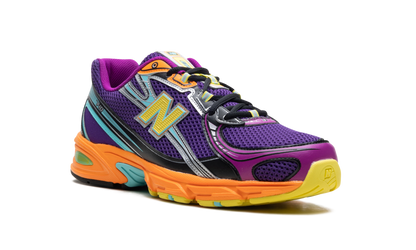 740 "Violet Rose" U740MC2