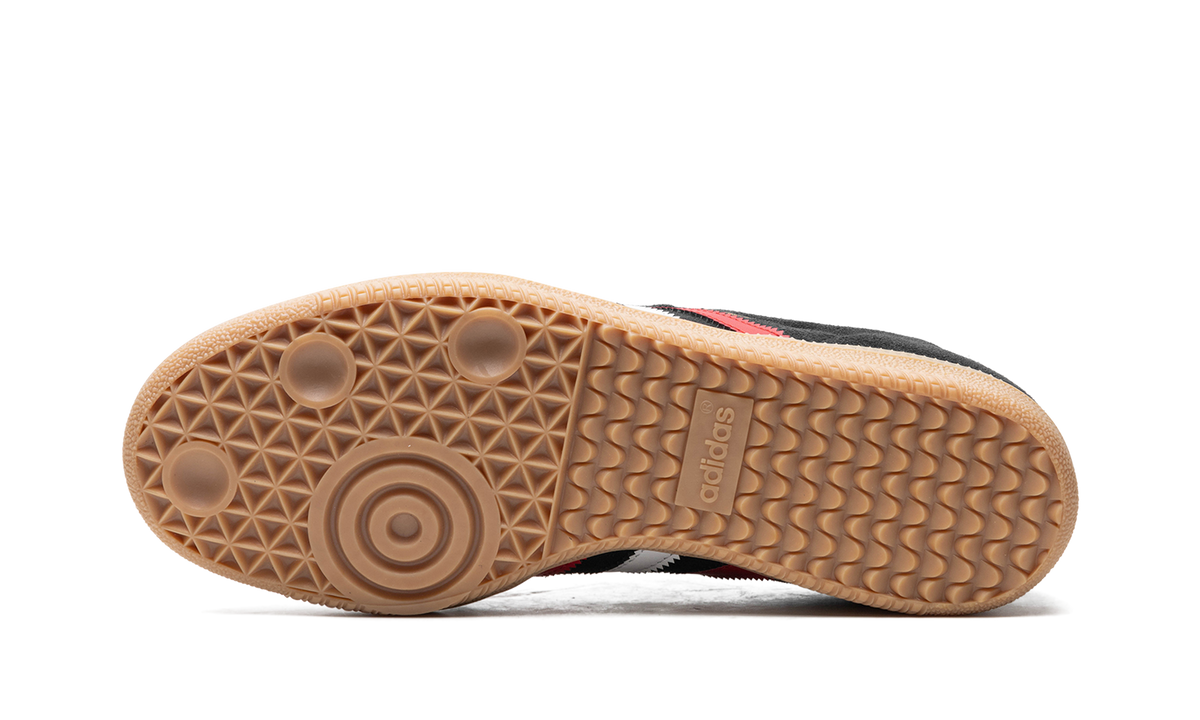 Samba OG "core black/better scarlet/GUM 3" IG1824