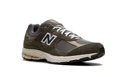 2002R "Zalando Exclusive Olive" M2002RZD