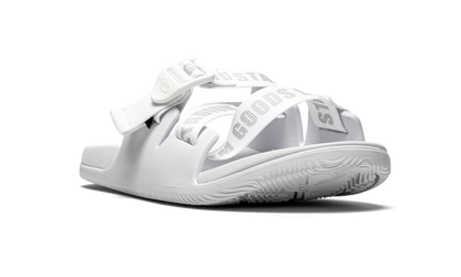 Men's Chillos Slide "Stadium Goods x Chaco - Whiteout" JCH199785