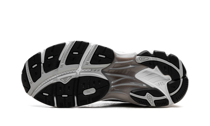 GT-2160 "JJJJound - White/Black" 1203A554 100