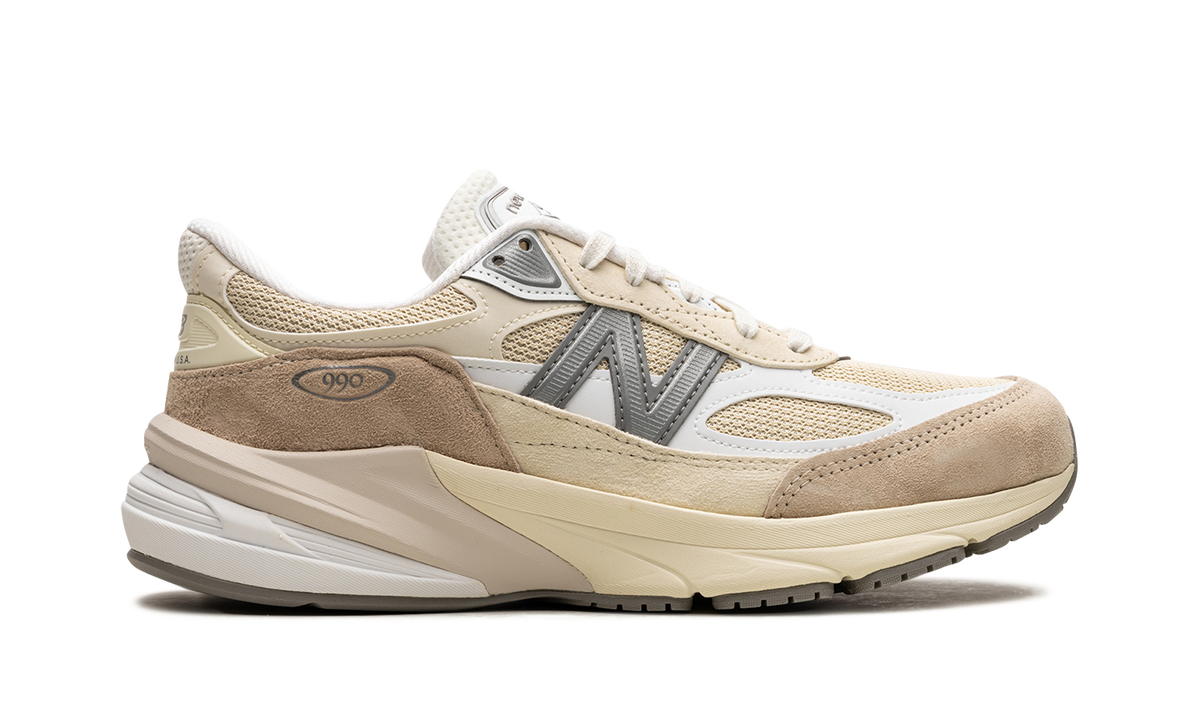 990v6 "Made in USA - Cream" M990SS6