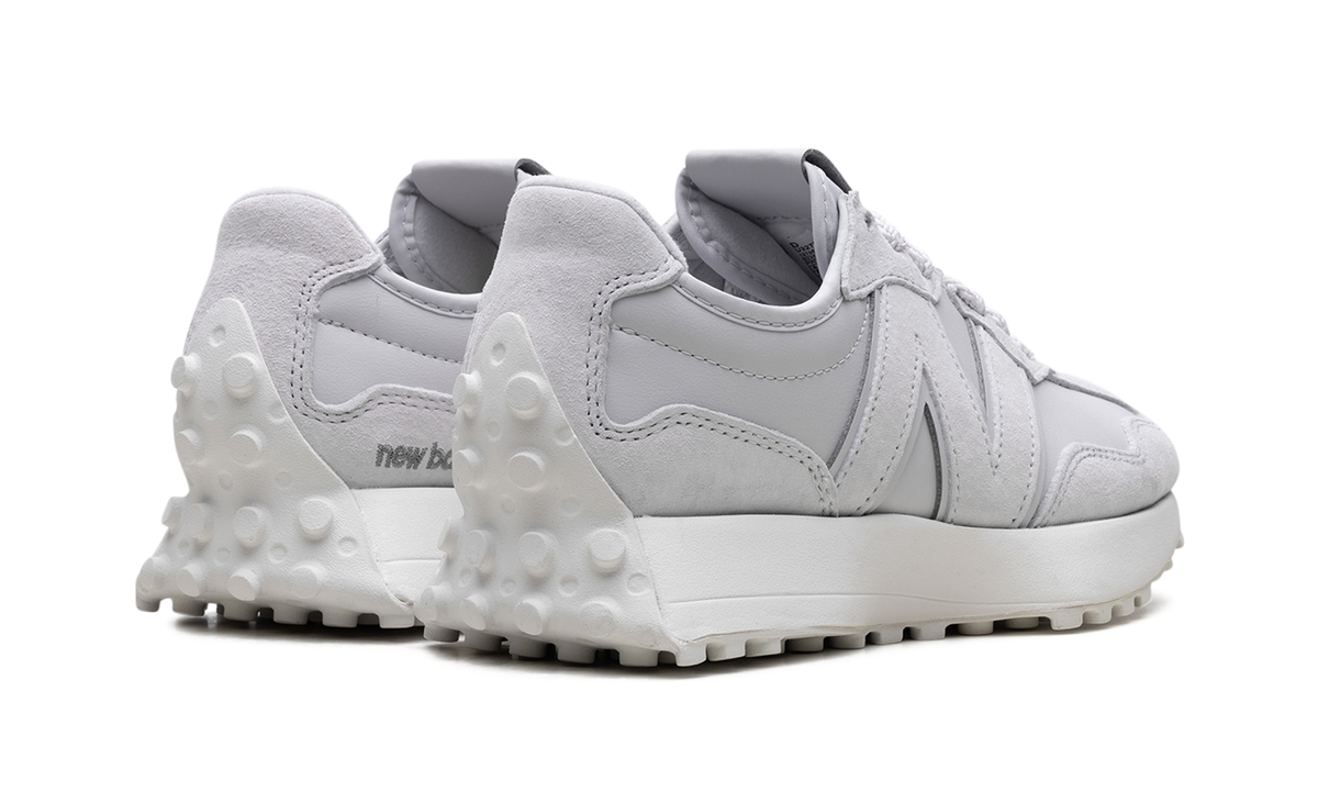 327 "Grey Matter" U327LQ