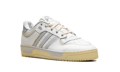 RIVALRY LOW 86 "CWHITE/GREONE/OWHITE" GZ2556