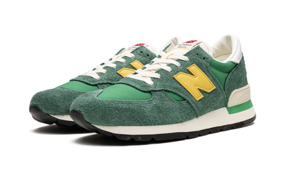 990 V1 "Green/Gold" M990GG1