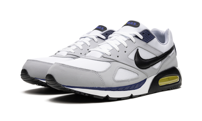 Air Max IVO 580518 102
