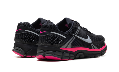Zoom Vomero 5 "Black Pink Blast" FB9149 004