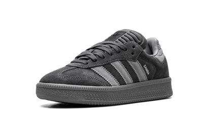 Samba XLG "Carbon Grey" ID3912