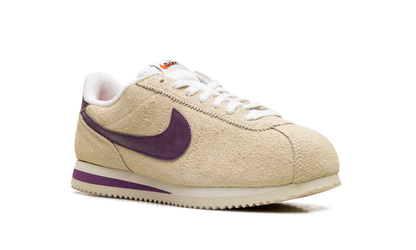 CORTEZ WMNS "Muslin / Viotech" FJ2530 100