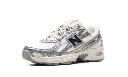 740 "White/Linen/Black" U740JSG