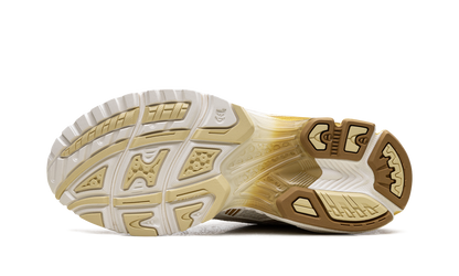 GEL-Kayano 14 "The Museum Visitor - Cream" 1203A528 100