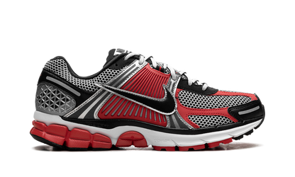 Zoom Vomero 5 "Metallic Silver University Red" HV0926 095