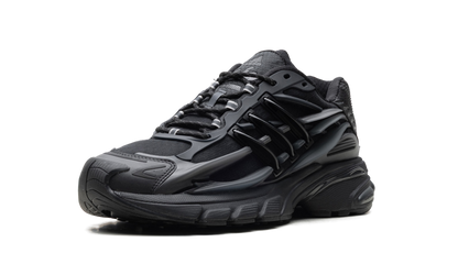 Adistar Jellyfish "Pharrell Williams - Triple Black" KJ3841