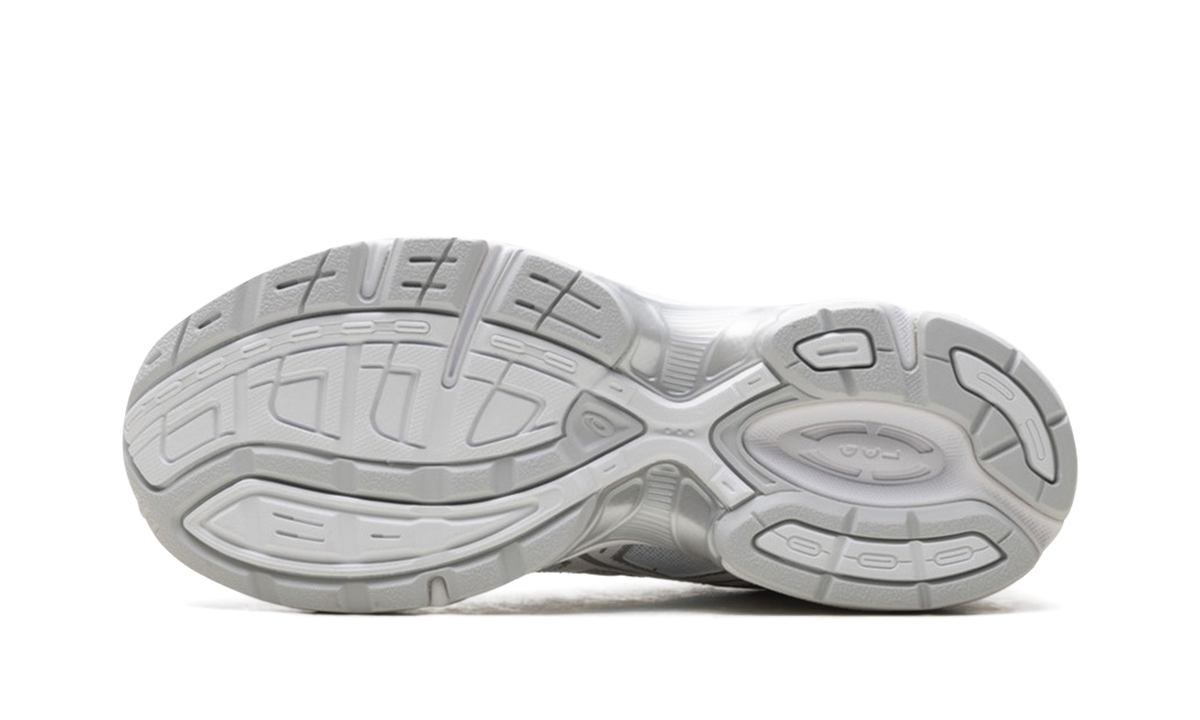 Gel-1130 WMNS "White Silver" 1202A526 100